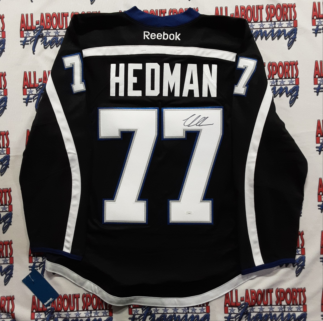 Victor Hedman Signed Jersey (JSA)