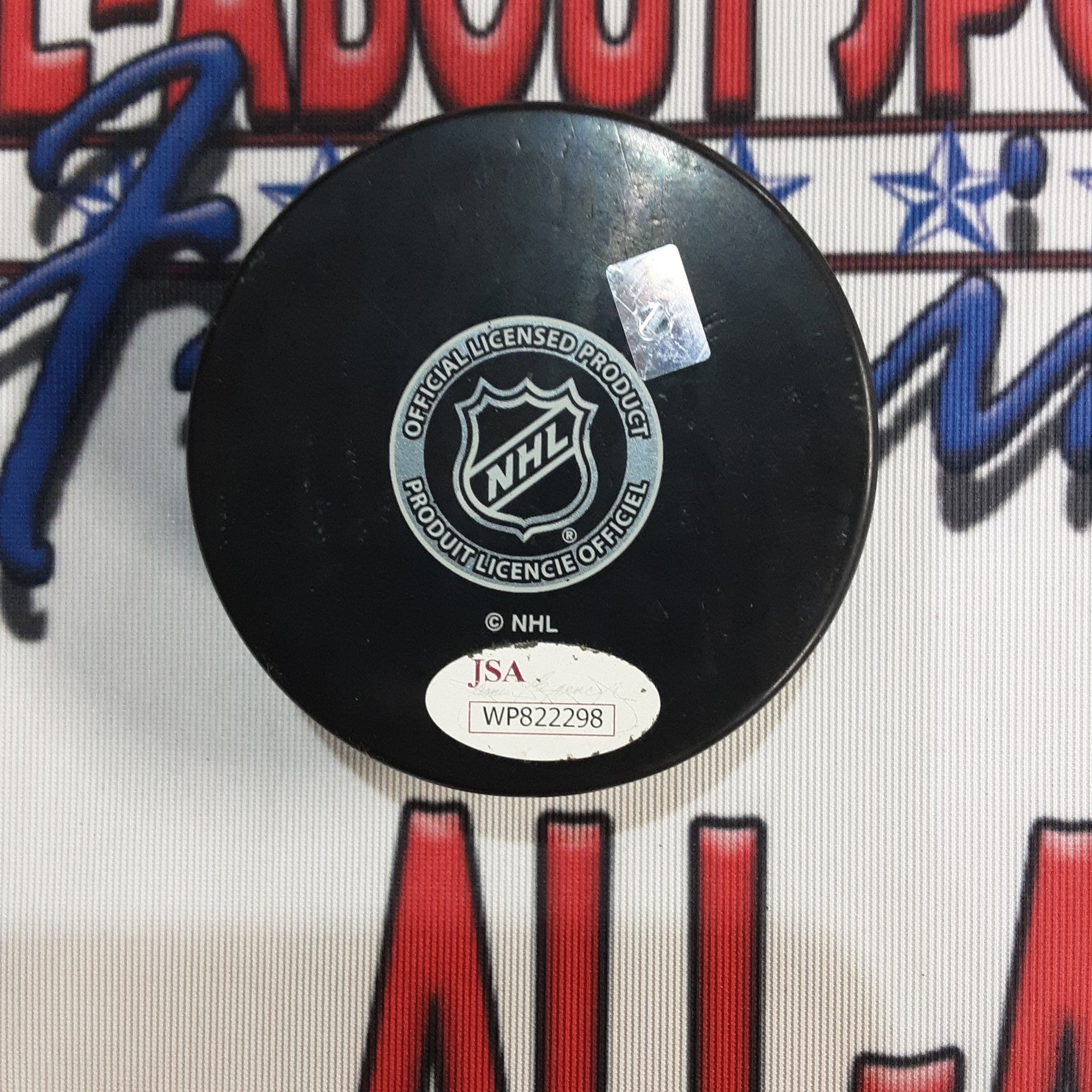 Victor Hedman Authentic Signed Puck Autographed JSA-