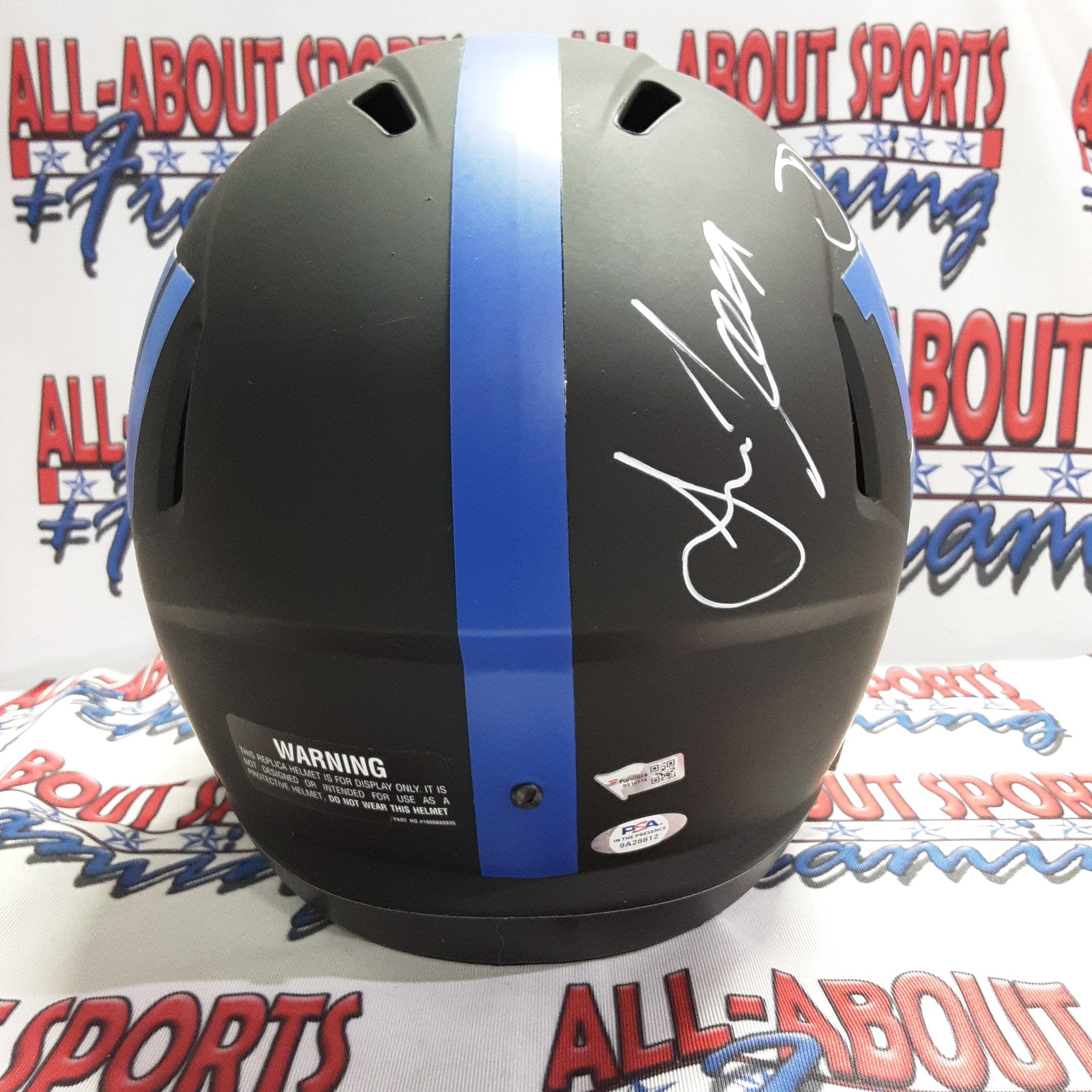 Eli Manning Plaxico Burress Amari Toomer David Tyree Authentic Signed Autographed Full-size Replica Helmet with Inscription PSA.