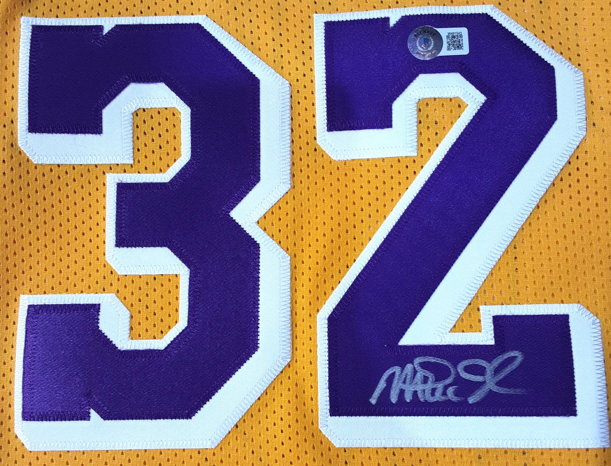 Magic Johnson Authentic Signed Pro Style Jersey Autographed Beckett-