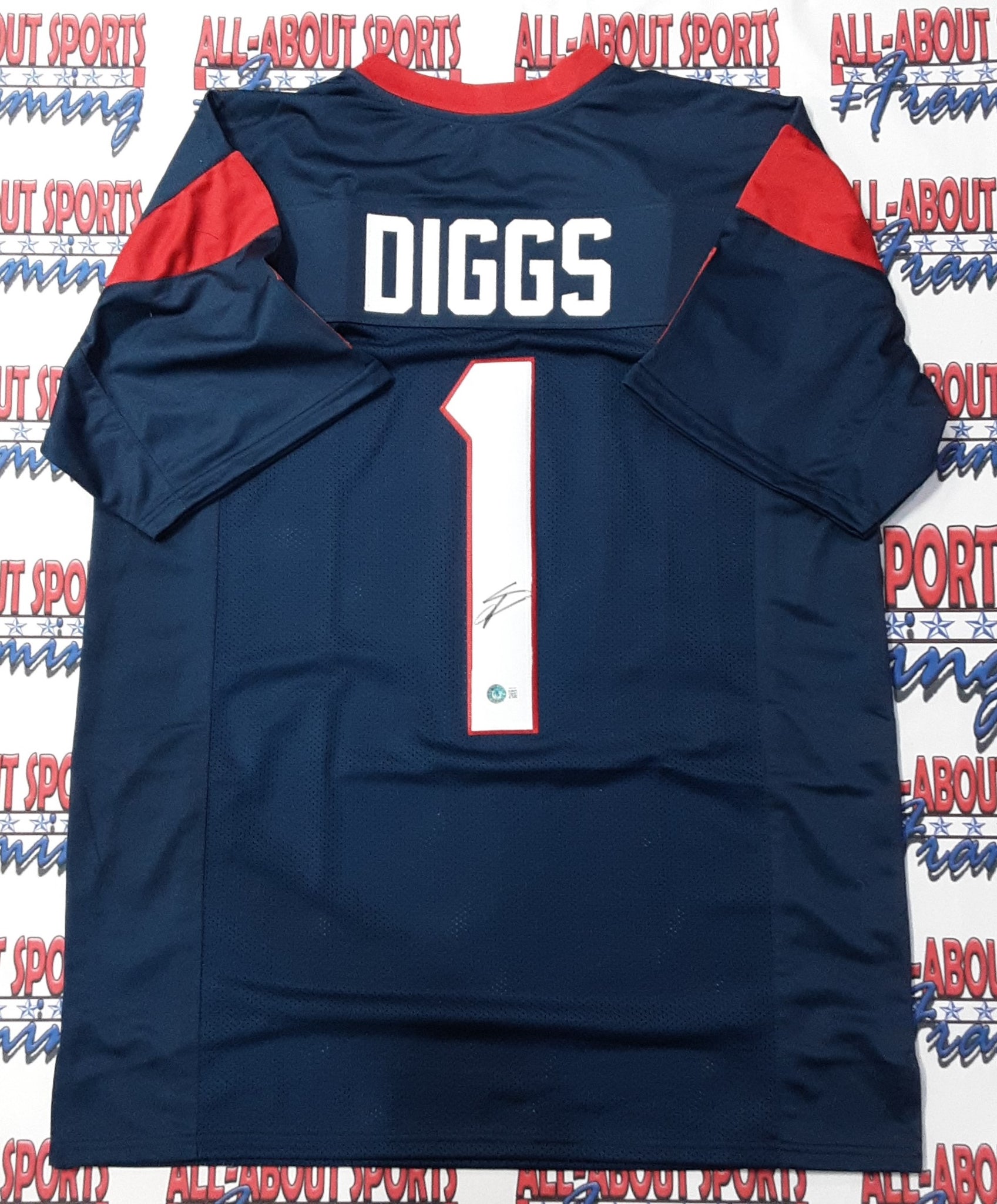 Stefon Diggs Authentic Signed Pro Style Jersey Autographed Beckett-