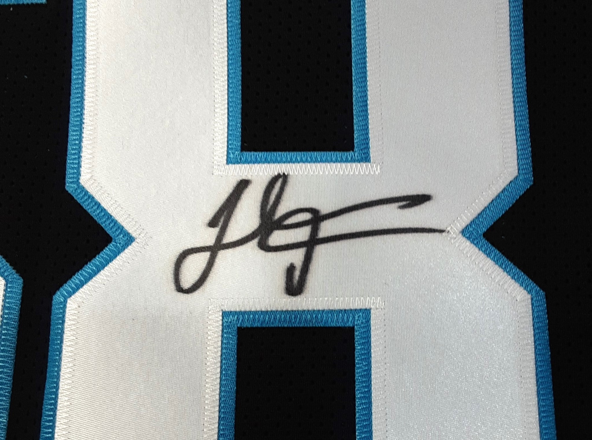 Thomas Davis Sr Authentic Signed Pro Style Jersey Autographed JSA-