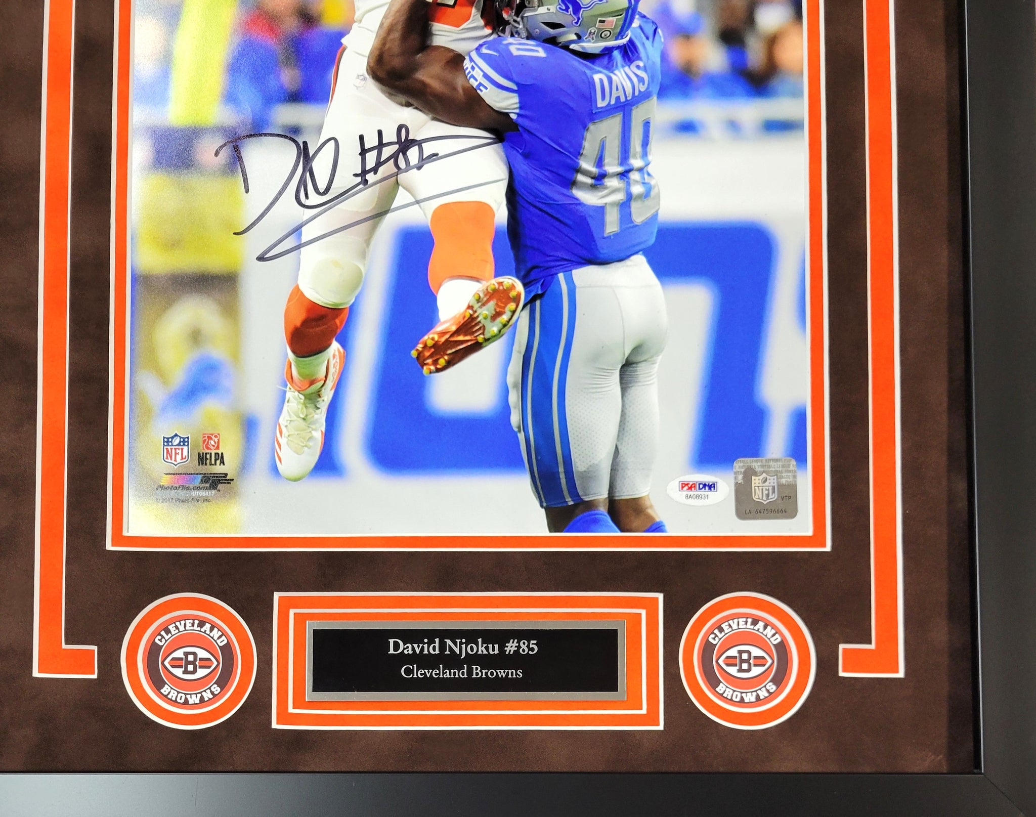 David Njoku Authentic Signed Framed 11x14 Photo Autographed PSA