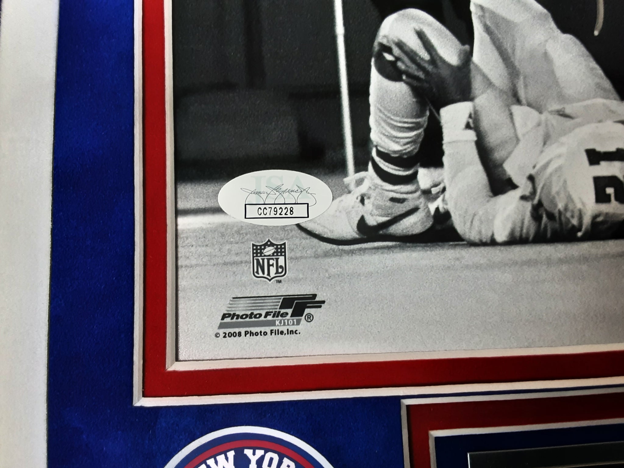 Lawrence Taylor Authentic Signed Framed 8x10 Photo Autographed JSA