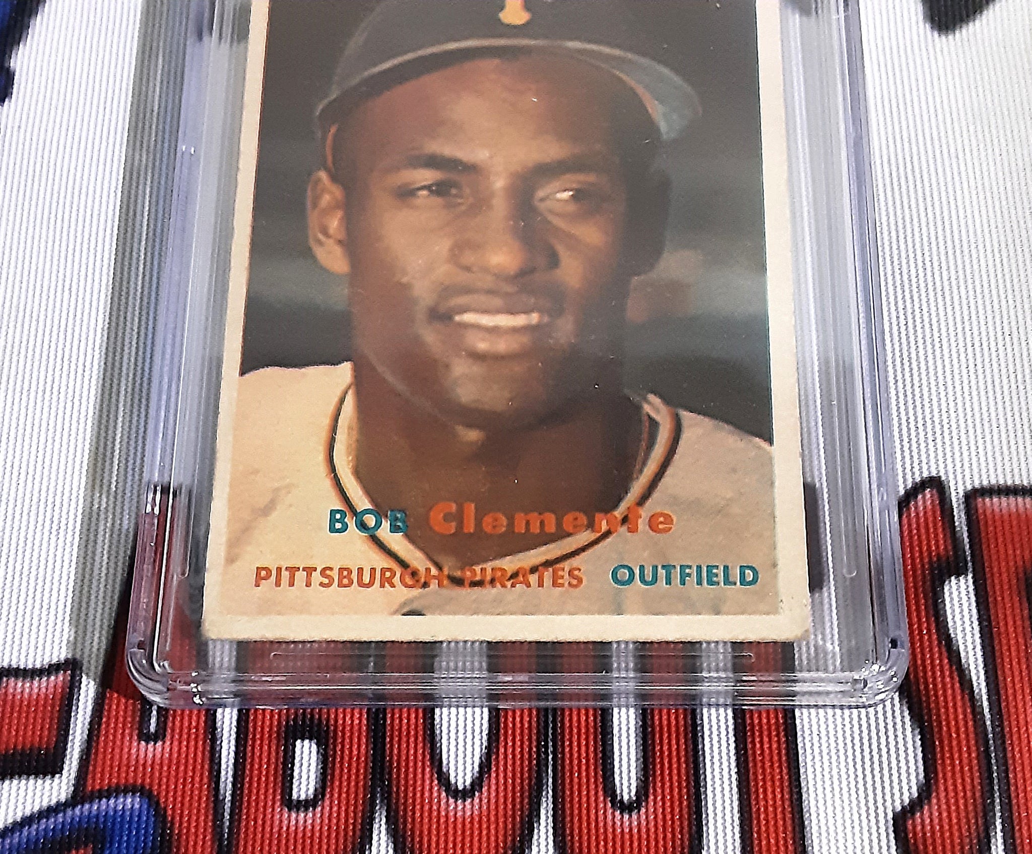 1957 Topps #76 Roberto Clemete Very Good 3 Authentic Baseball Card CGC