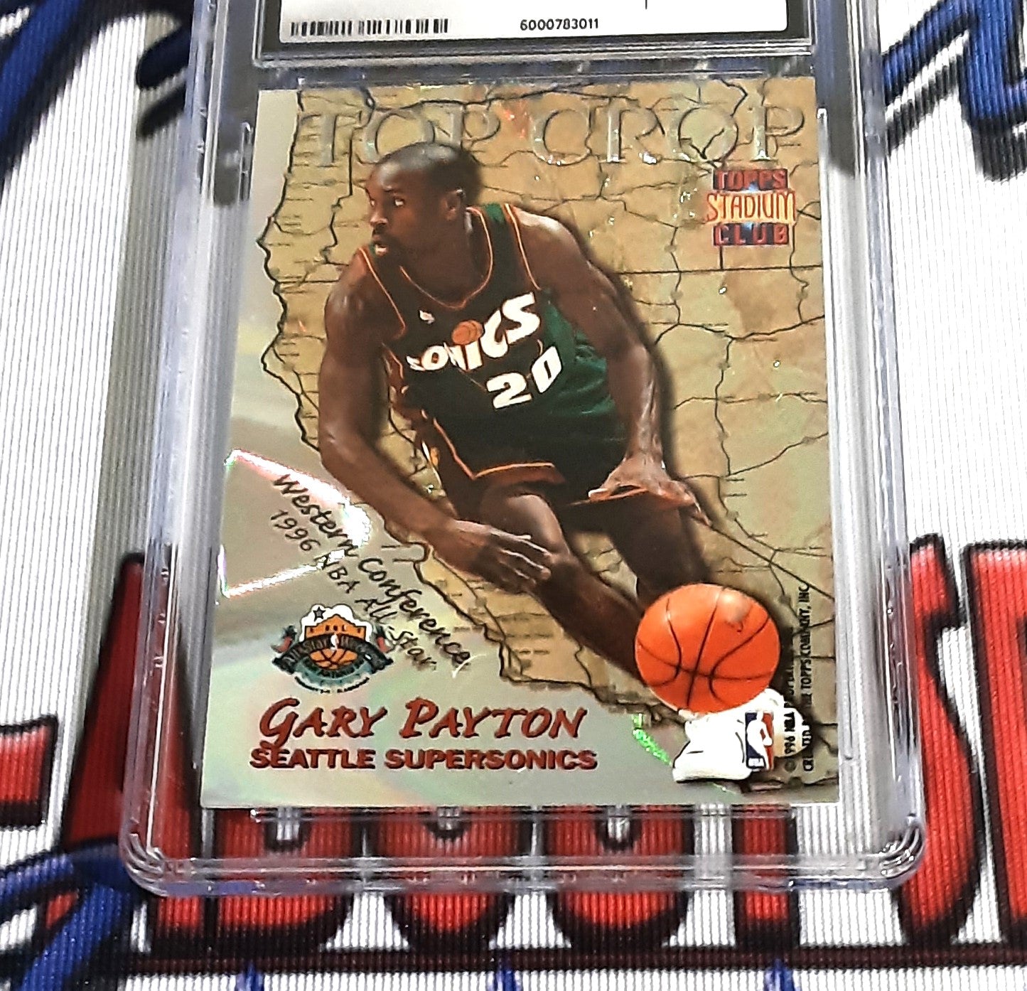 1996-97 Stadium Club Top Crop TC#9 Michael Jordan/Gary Payton Near Mint 7 Authentic Basketball Card CGC