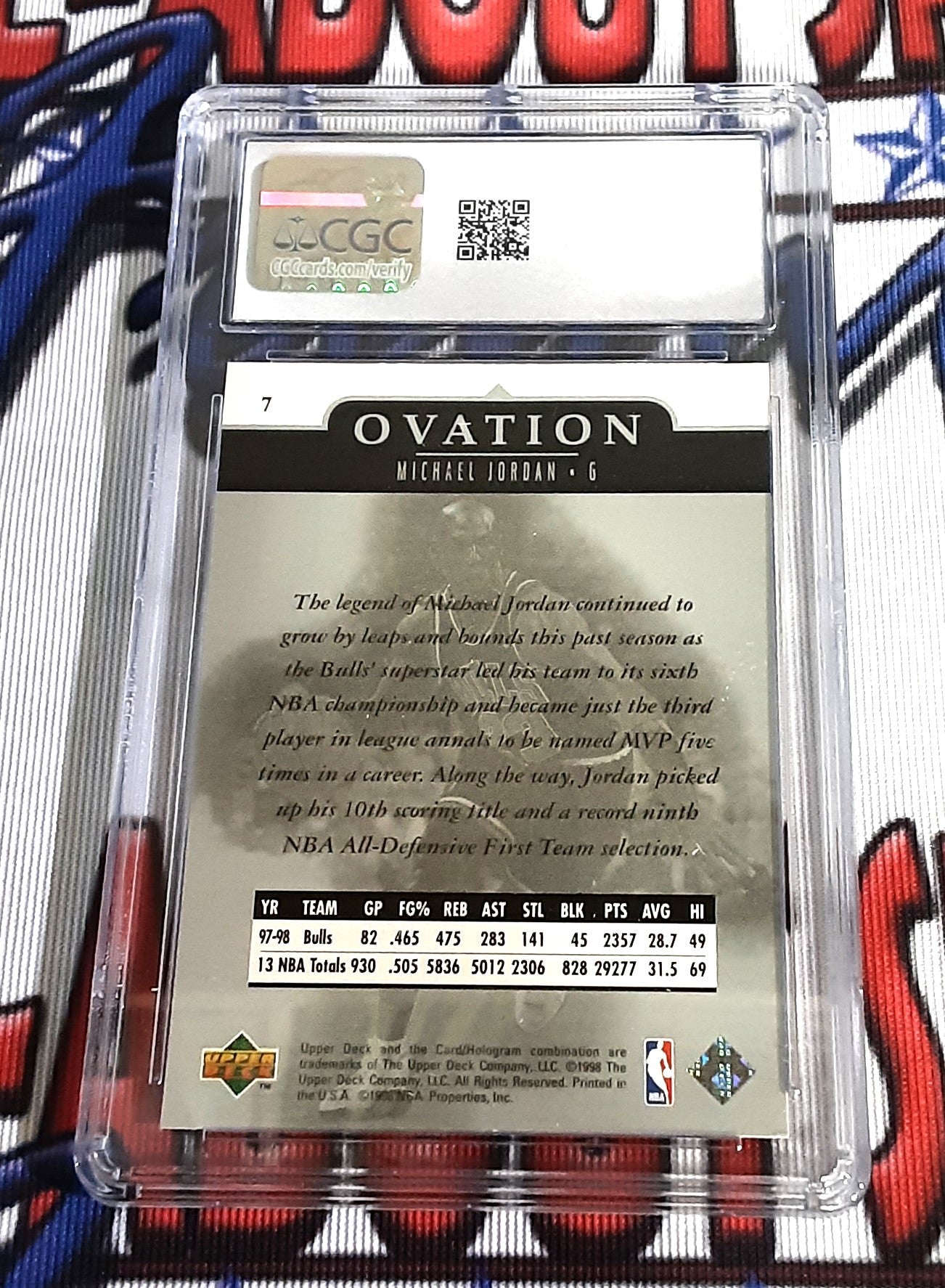 1998-99 Upper Deck Ovation #7 Michael Jordan NM/MINT 8 Authentic Baske