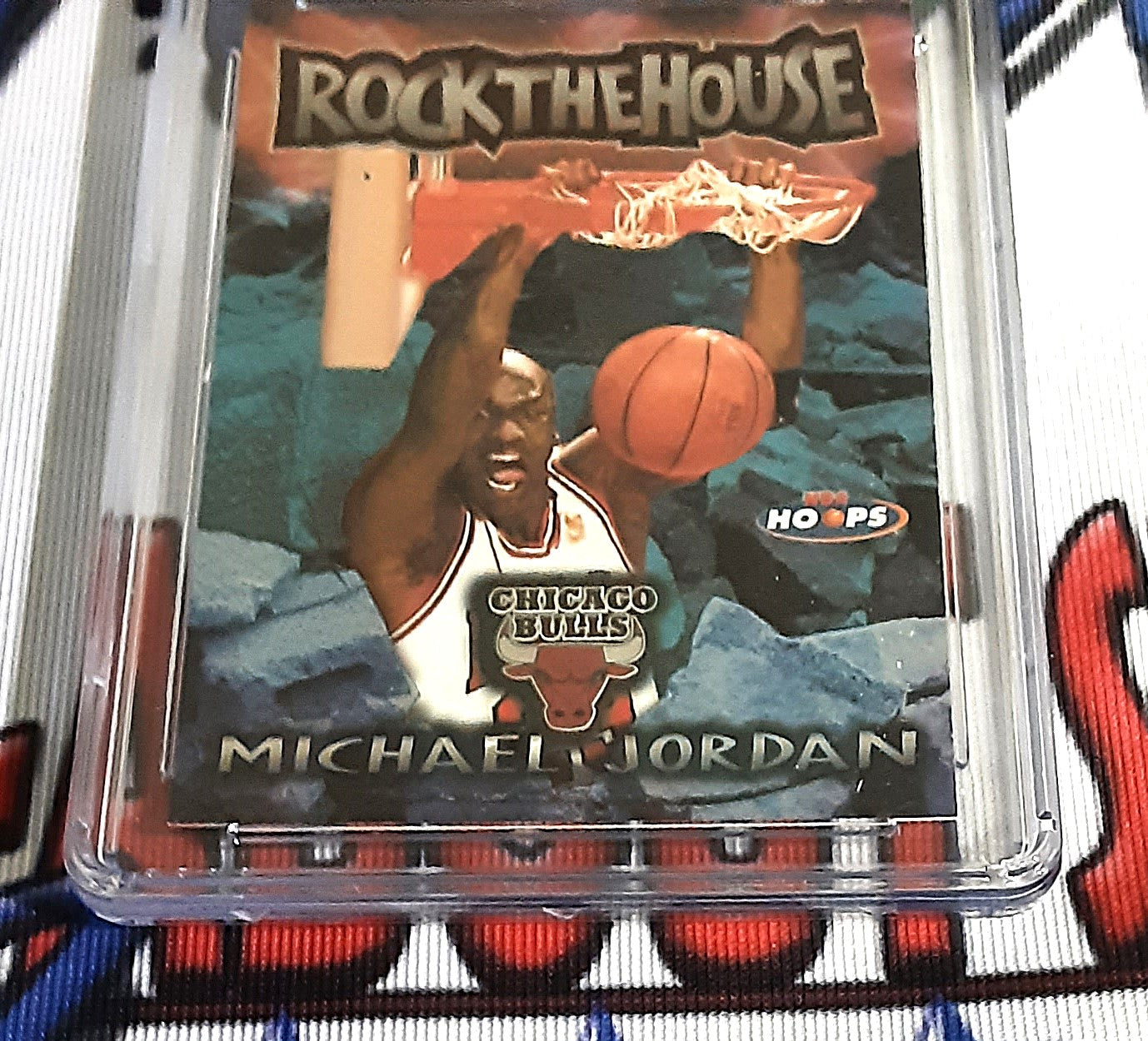 1997-98 Hoops Rock the House #6RTH Michael Jordan NM/Mint+ 8.5 Authentic Basketball Card CGC