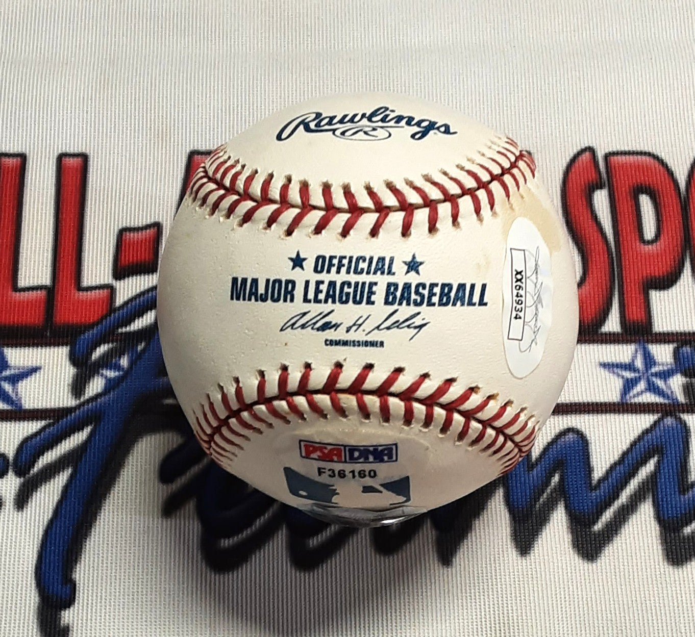 Hank Aaron Authentic Signed Baseball Autographed with Trading Card and Case JSA/LOA-