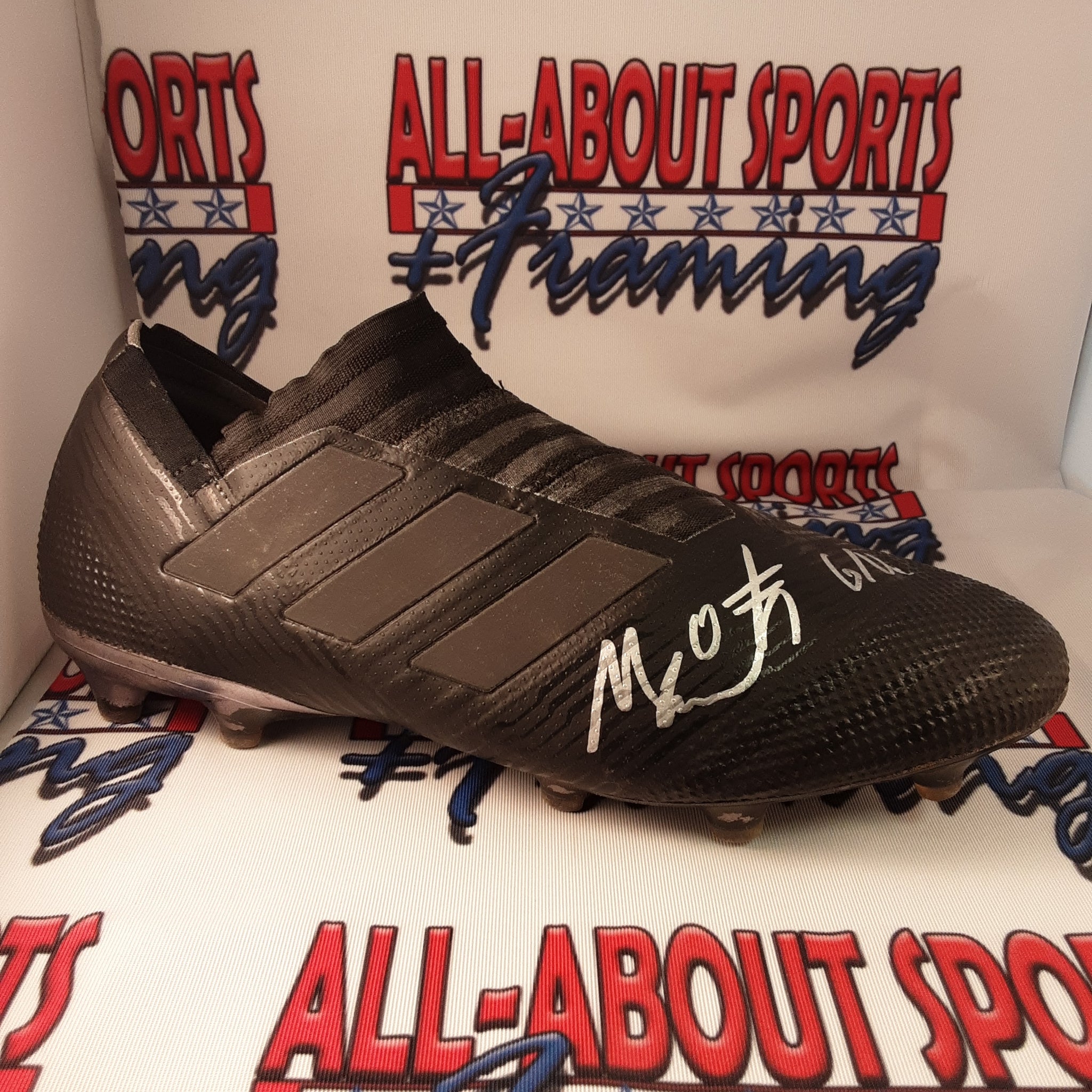 Mallex Smith Authentic Game Used Signed Right Cleat Autographed JSA
