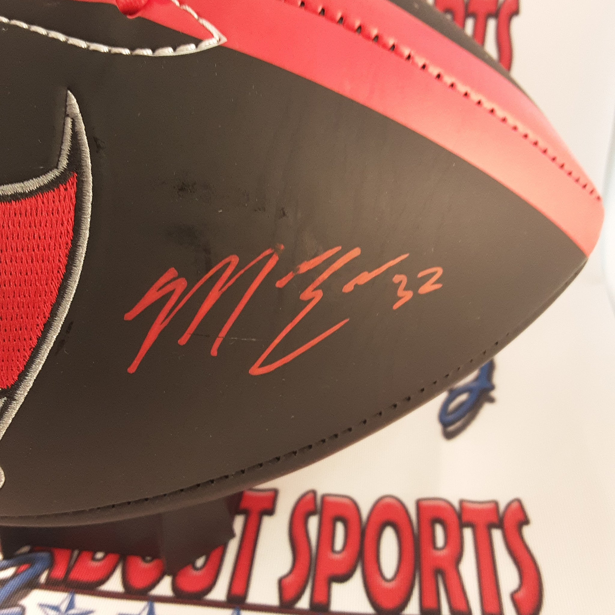 Mike Edwards Authentic Signed Football Autographed JSA-