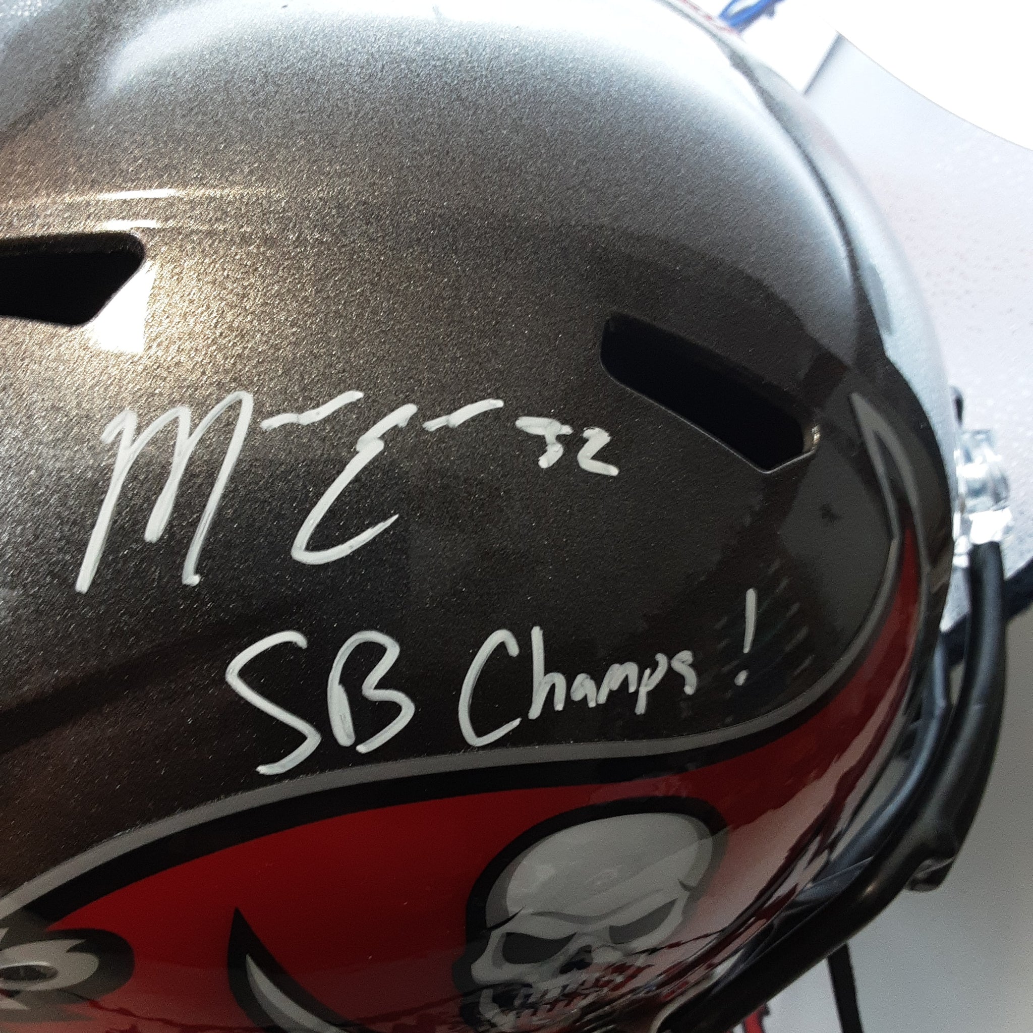 Tampa Bay Buccaneers Jamel Dean Signed Full Size Speed Replica Helmet – MVP  Authentics