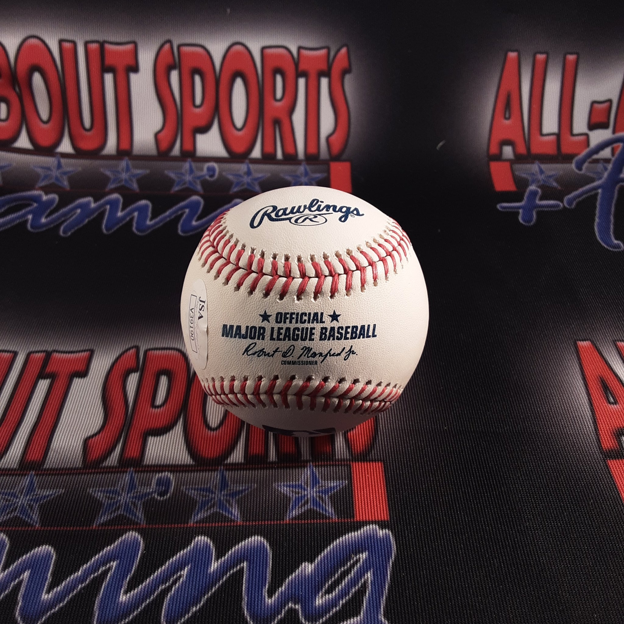 Tommy Lasorda Authentic Signed Baseball Autographed JSA.