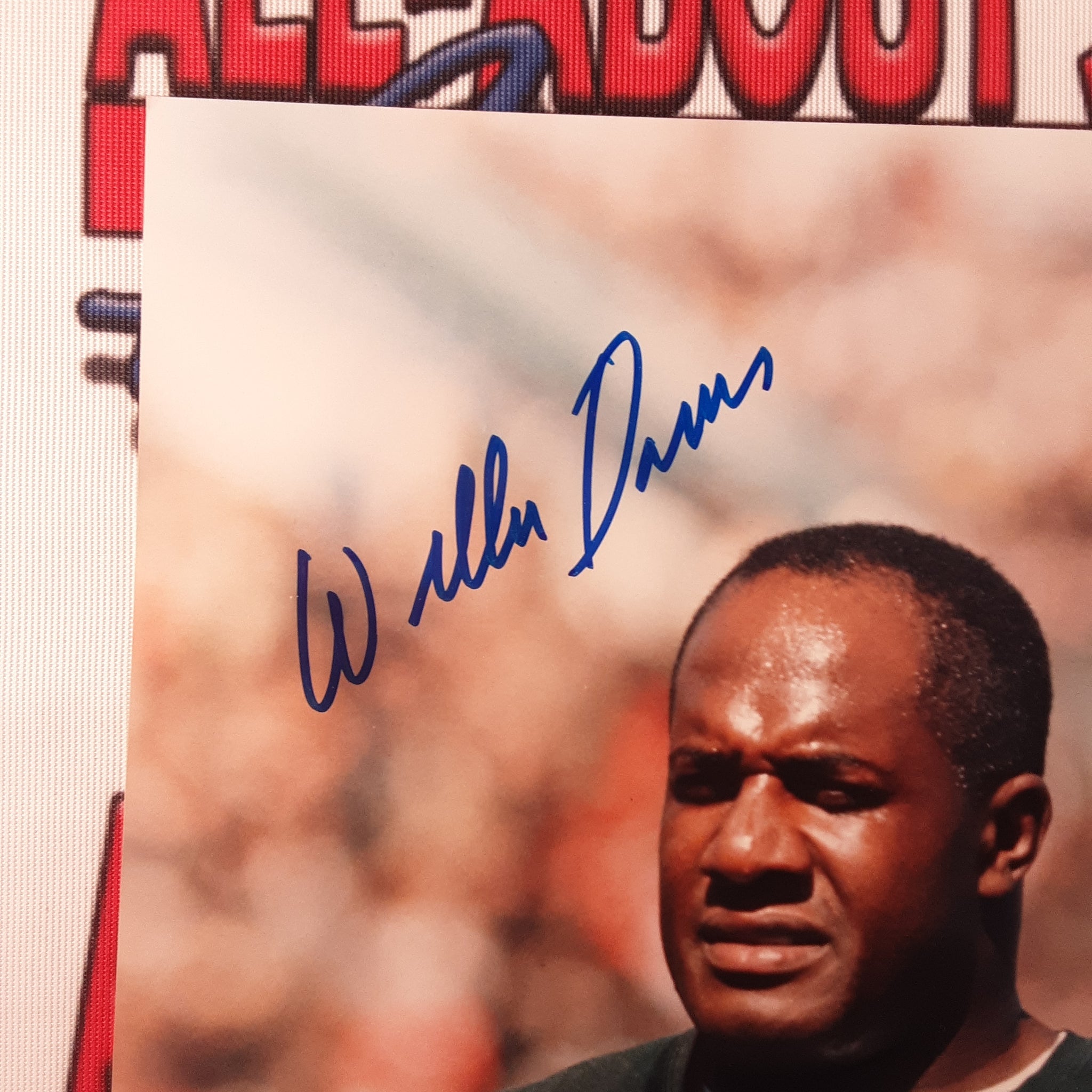 Willy Davis Authentic Signed 8x10 Photo Autographed PSA-