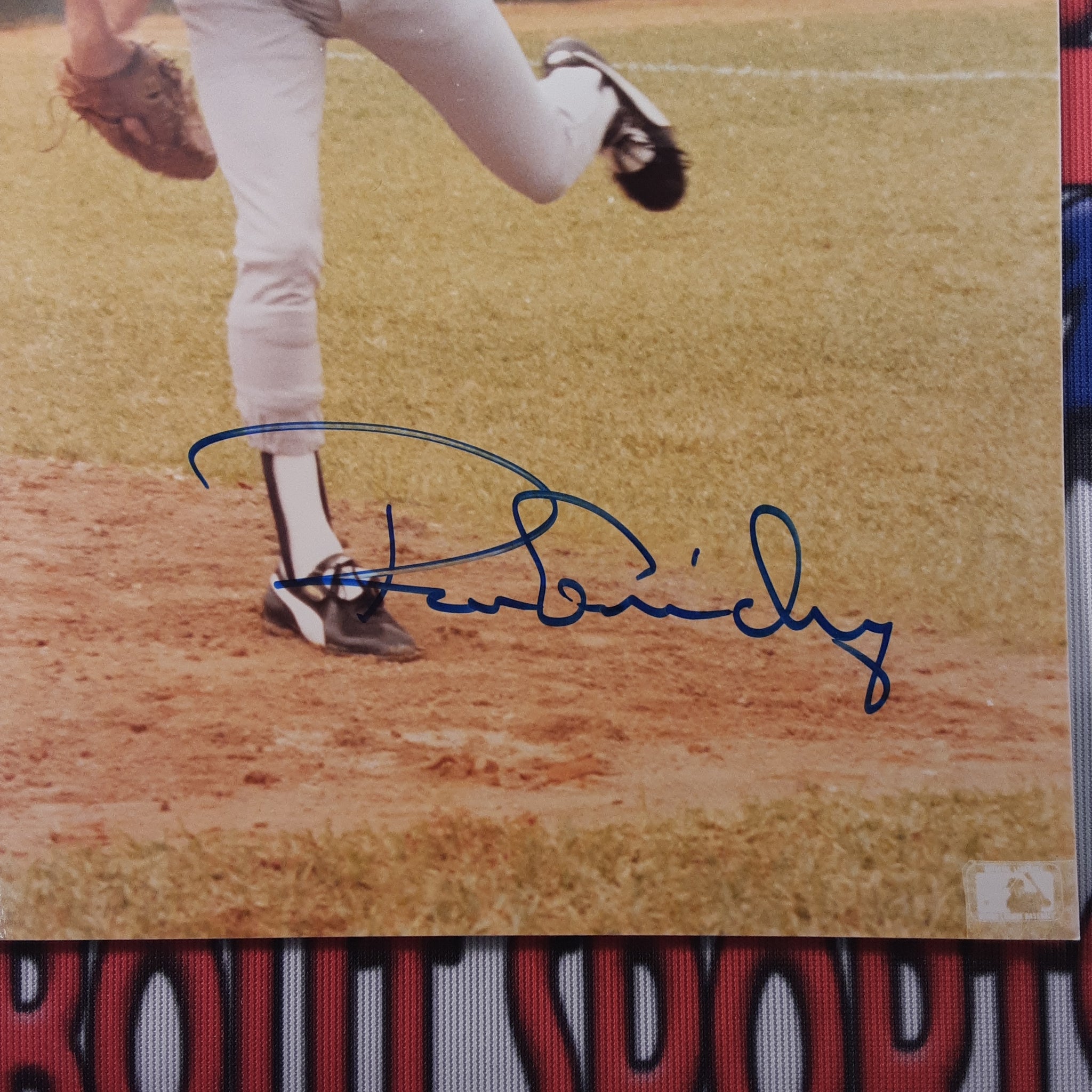 Ron Guidry Authentic Signed 8x10 Photo Autographed PSA.