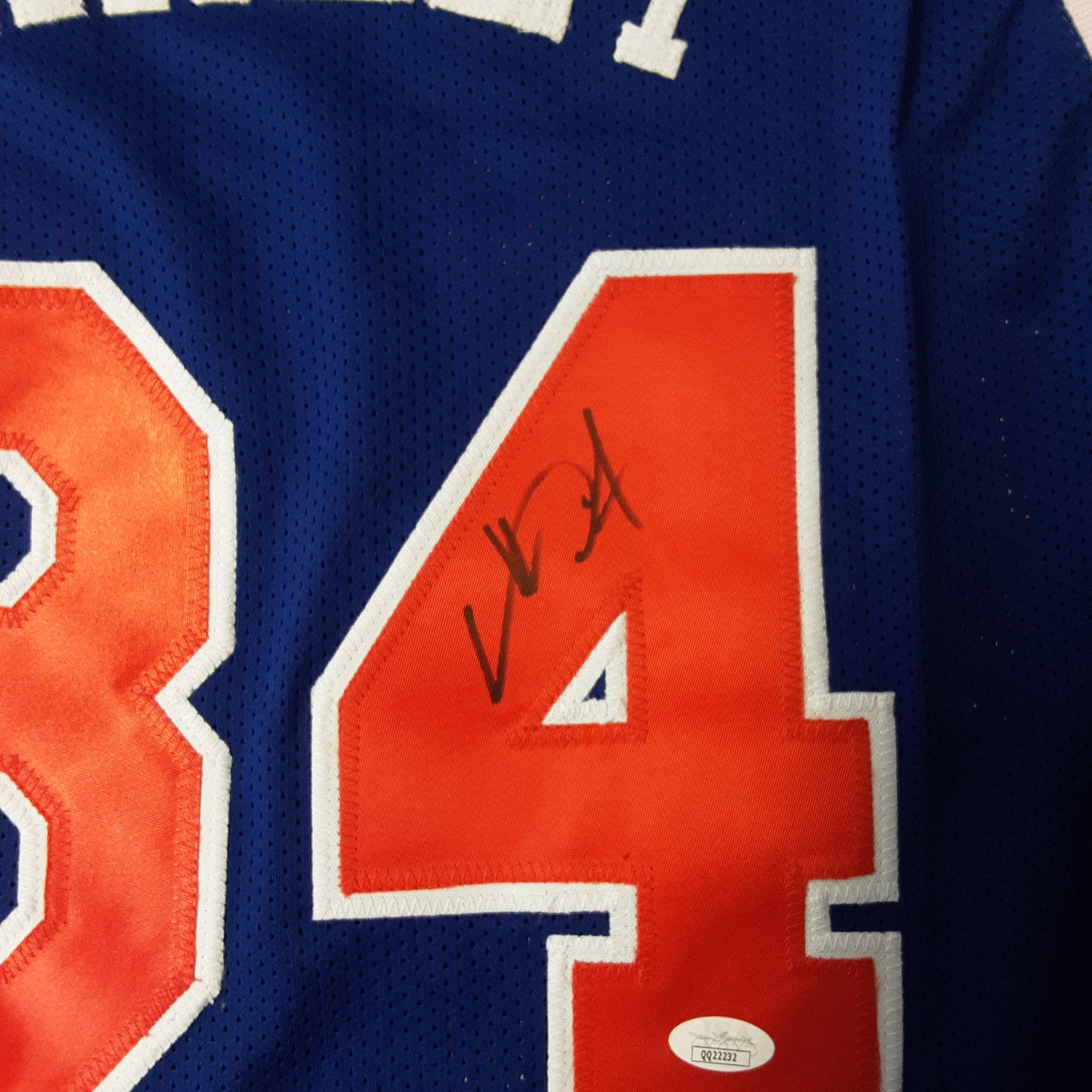 Charles Oakley Authentic Signed Pro Style Jersey Autographed JSA-