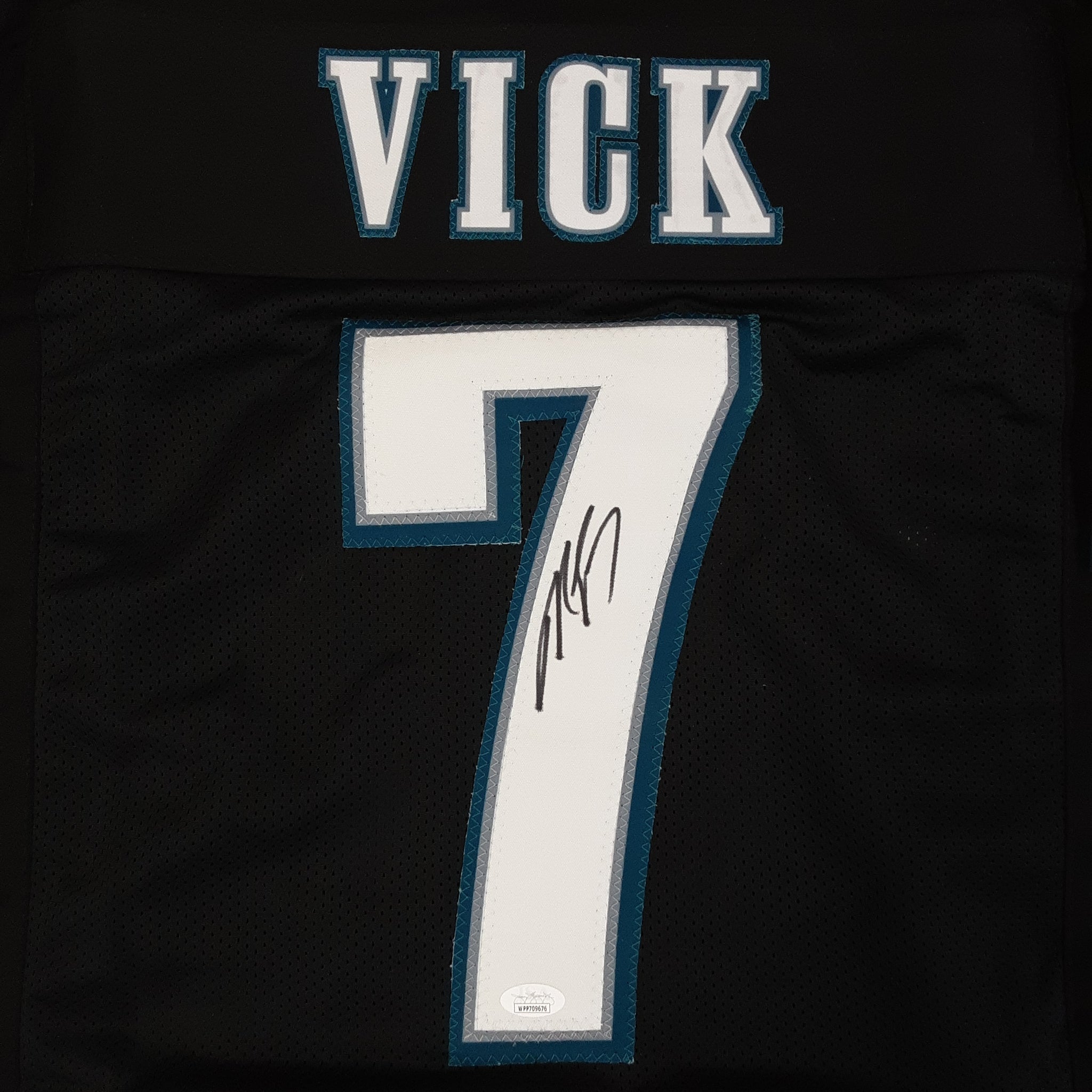 Atlanta Falcons Michael Vick Autographed Pro Style White Jersey BAS  Authenticated