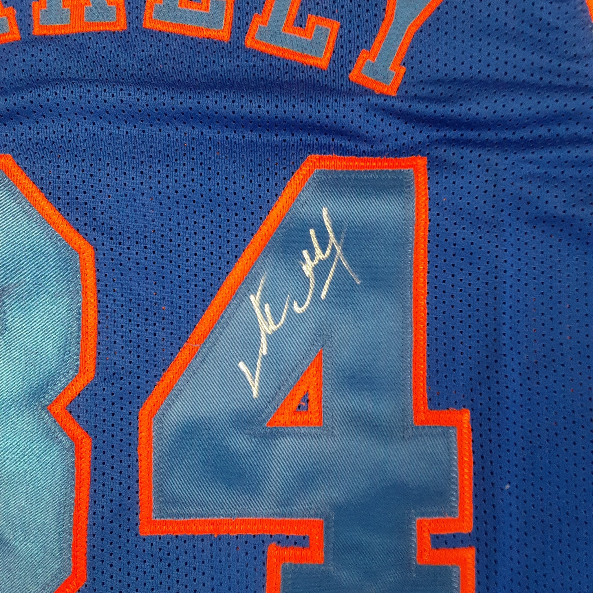 Charles Oakley Authentic Signed Pro Style Jersey Autographed JSA