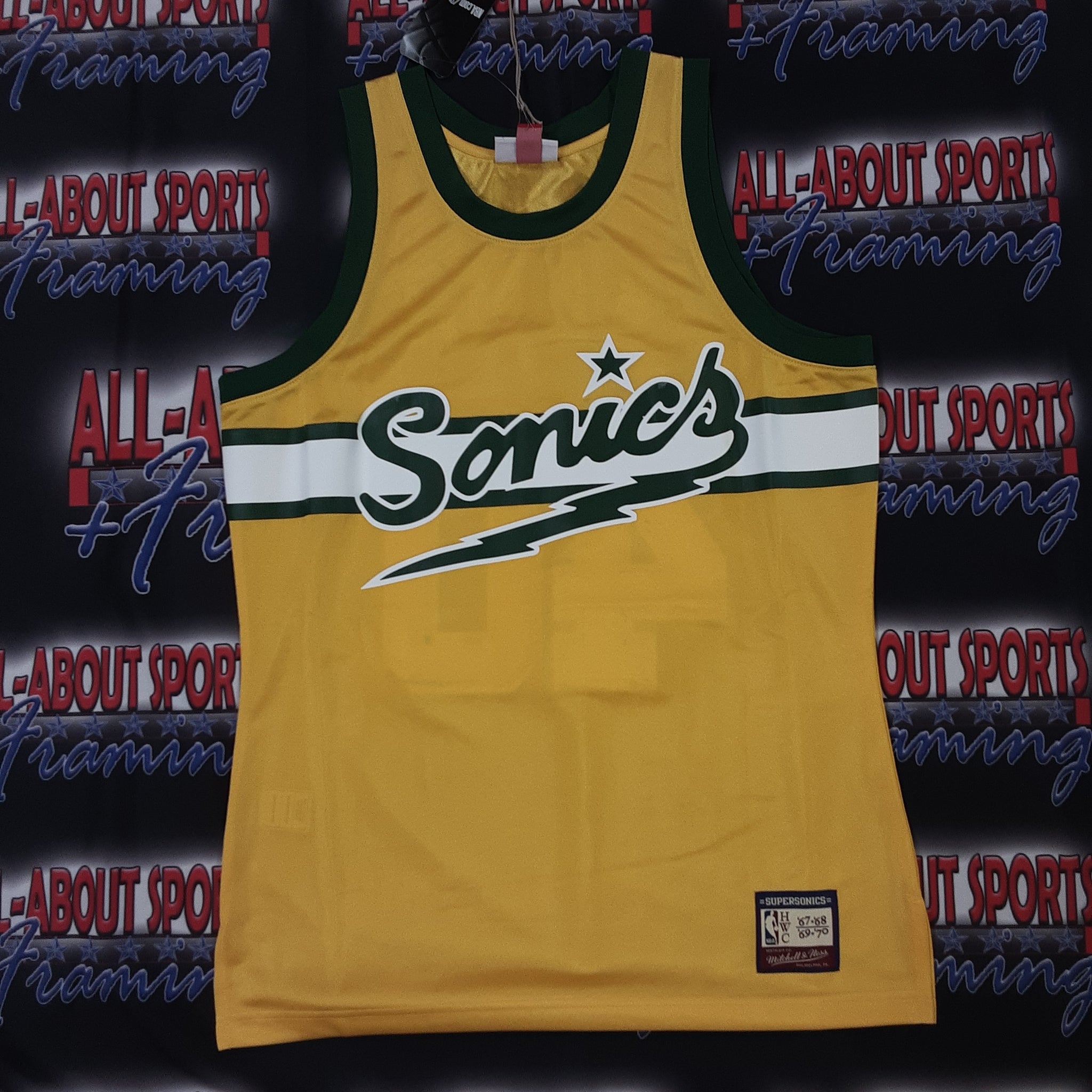 Shawn Kemp Authentic Signed Jersey Autographed JSA-