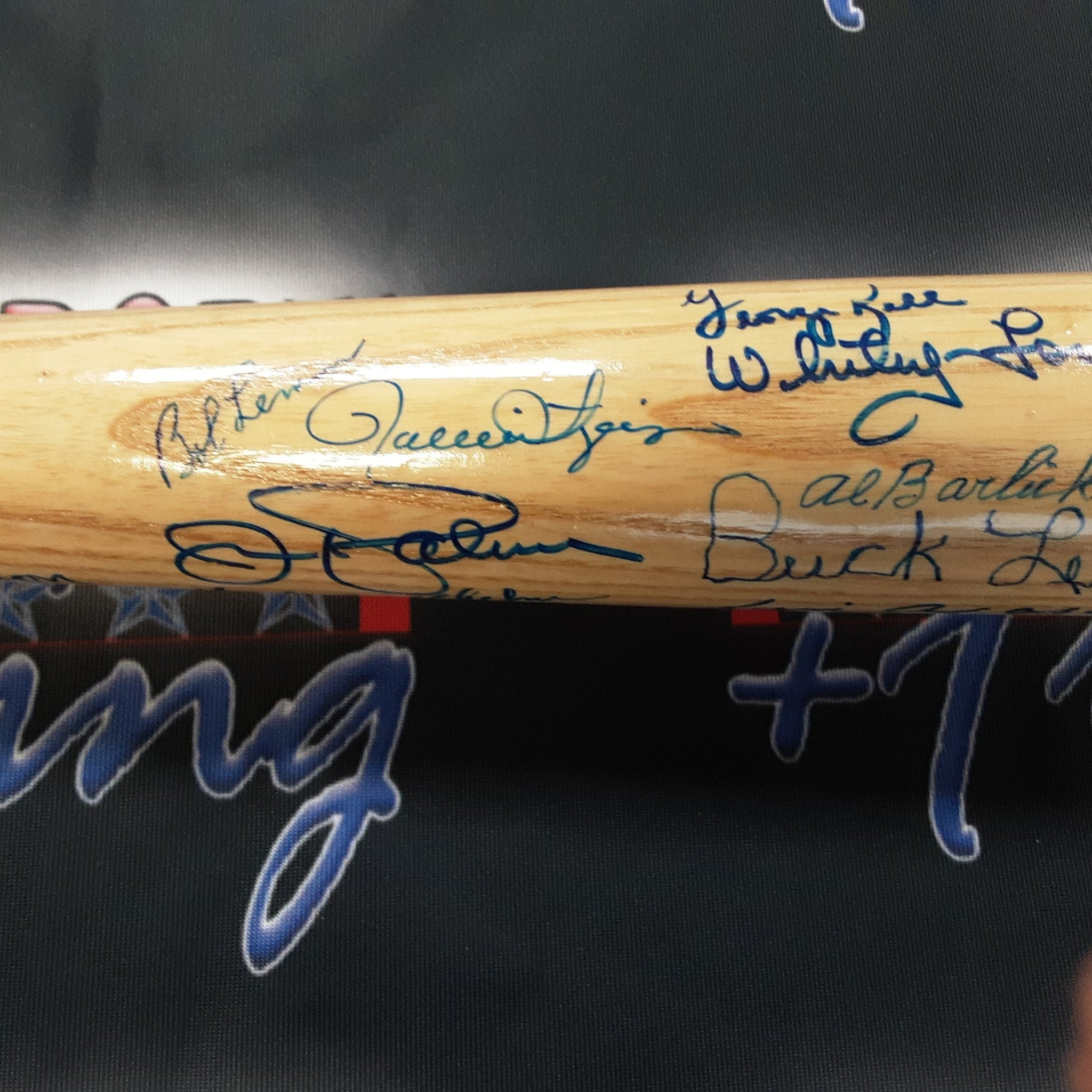Ford, Bench, Schmidt, Gibson, Wilhelm, Jenkins, Fingers, Carew, and others 21 Signatures Authentic Signed Hall of Fame Baseball Bat Autographed JSA-