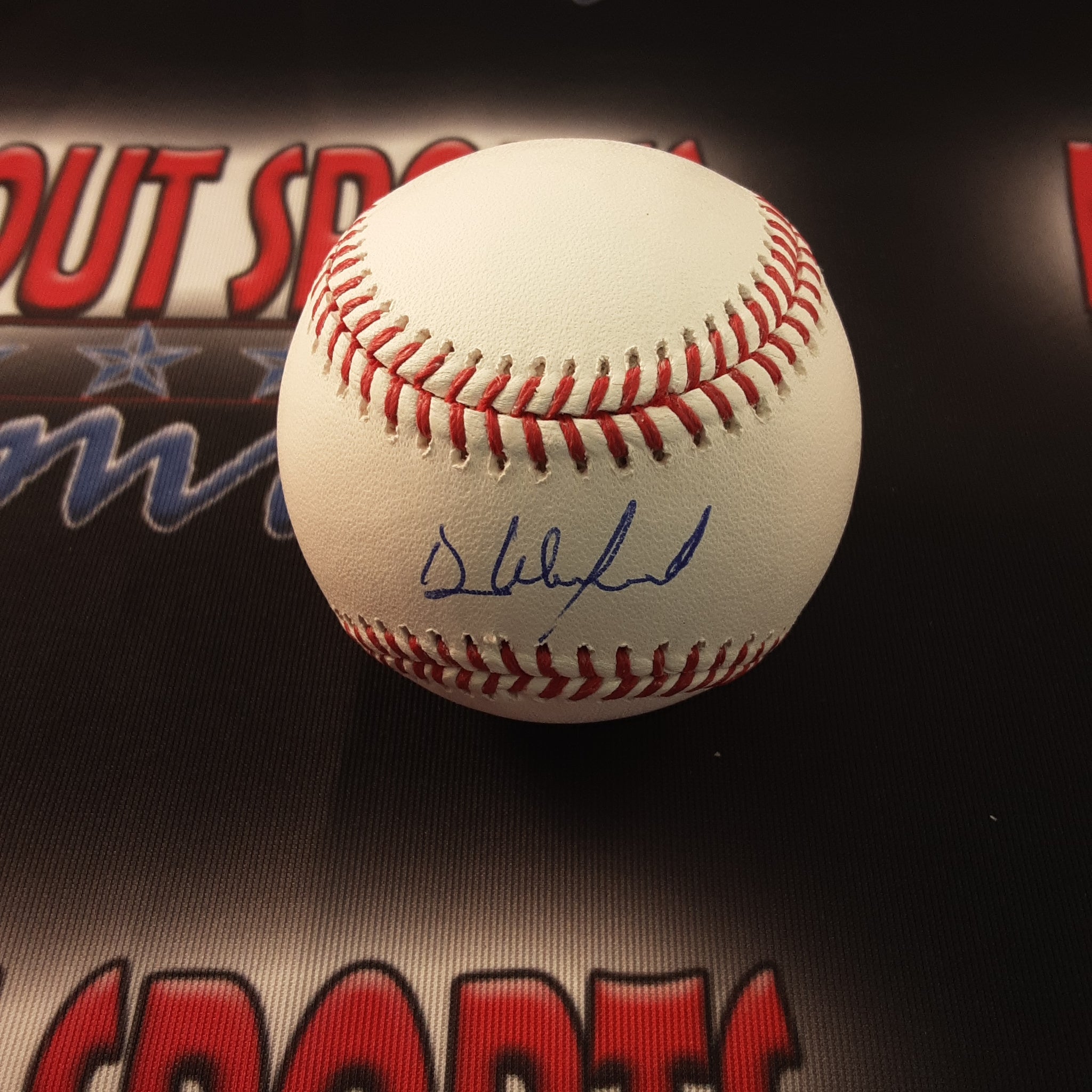 DAVE WINFIELD - AUTOGRAPHED SIGNED BASEBALL