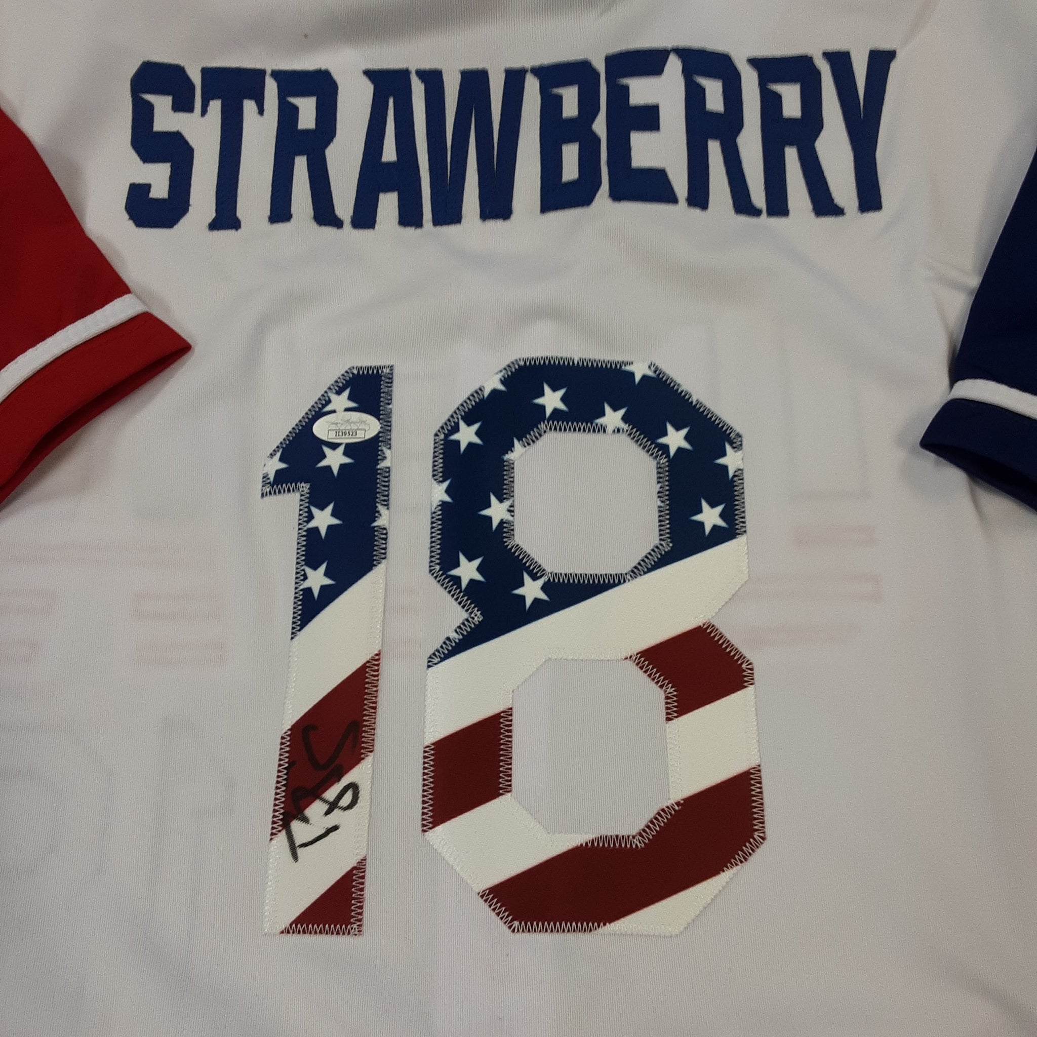 Daryl Strawberry Authentic Signed Pro Style Jersey Autographed JSA R1