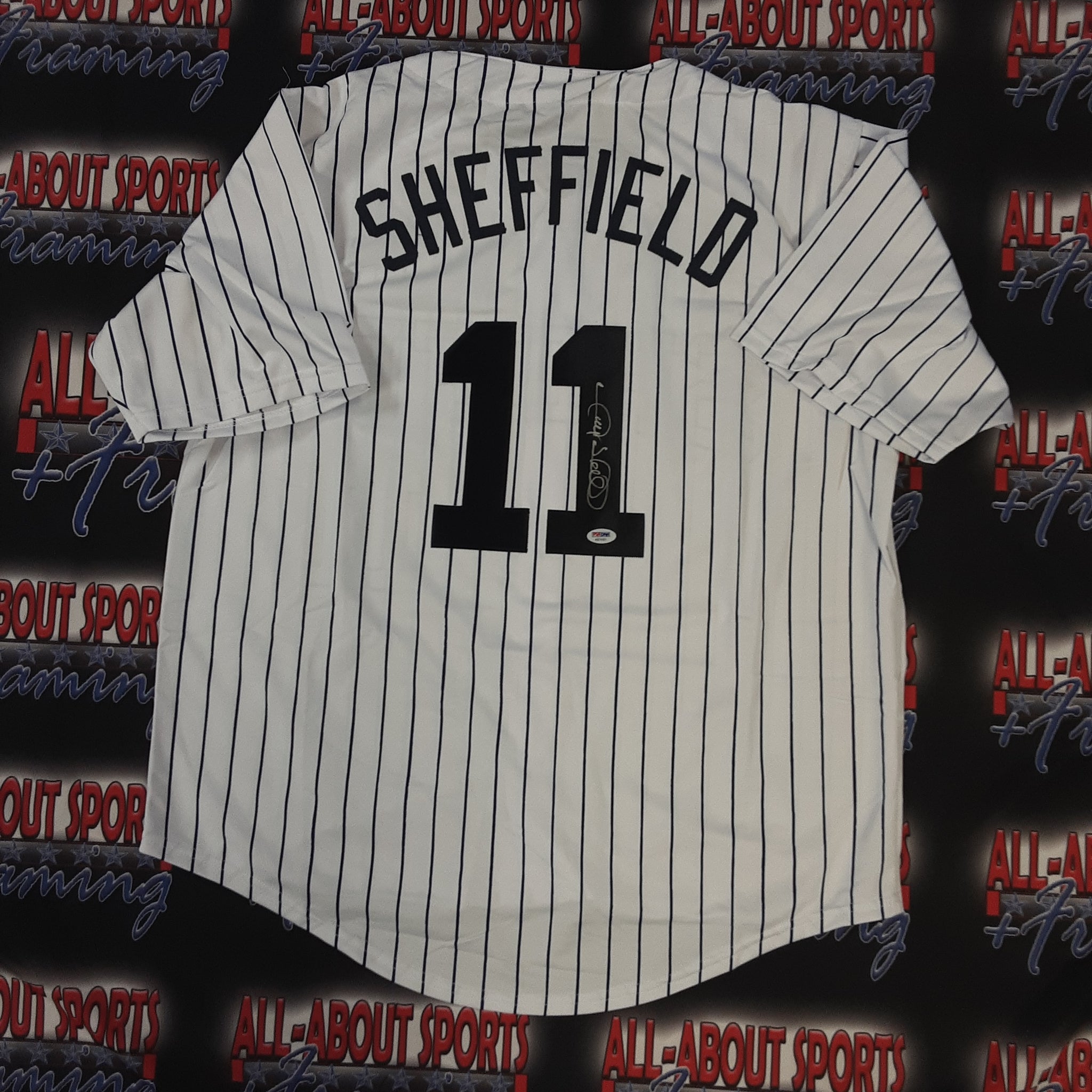 Framed N.Y. Yankees Gary Sheffield Autographed Signed Jersey