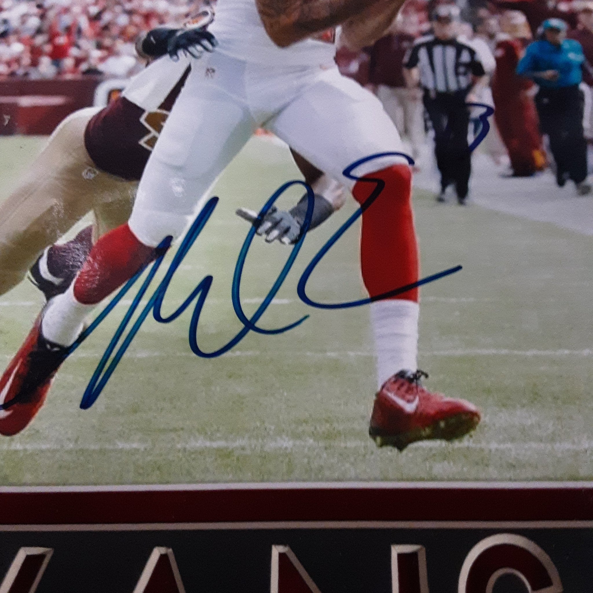 Mike Evans Signed Jersey (JSA)