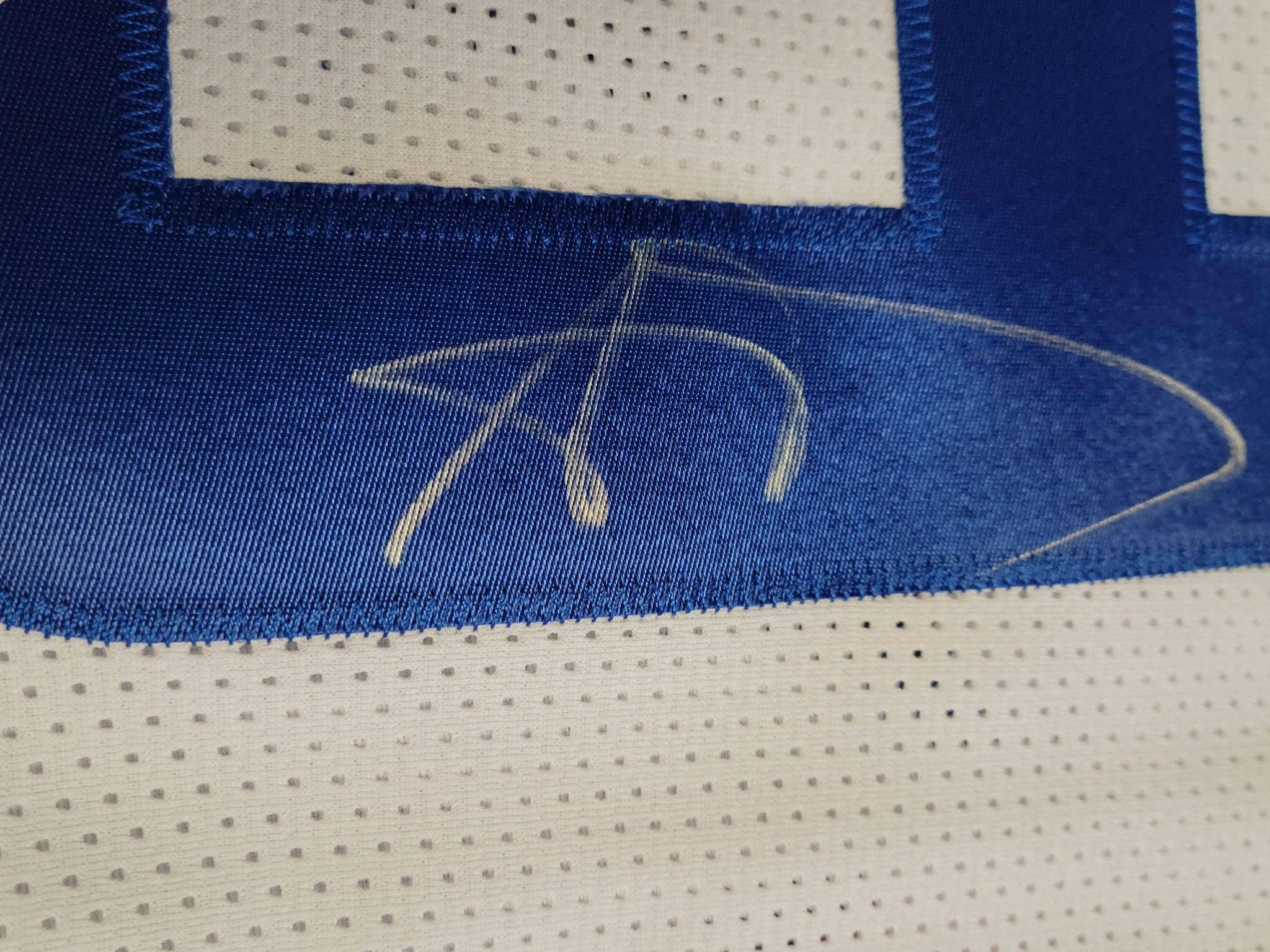  AARON DONALD Signed/Autographed Rams Authentic Style